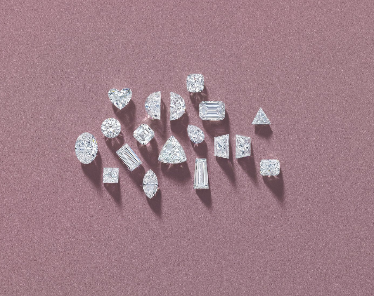 The Glow Factor: Understanding Fluorescence in Natural Diamonds