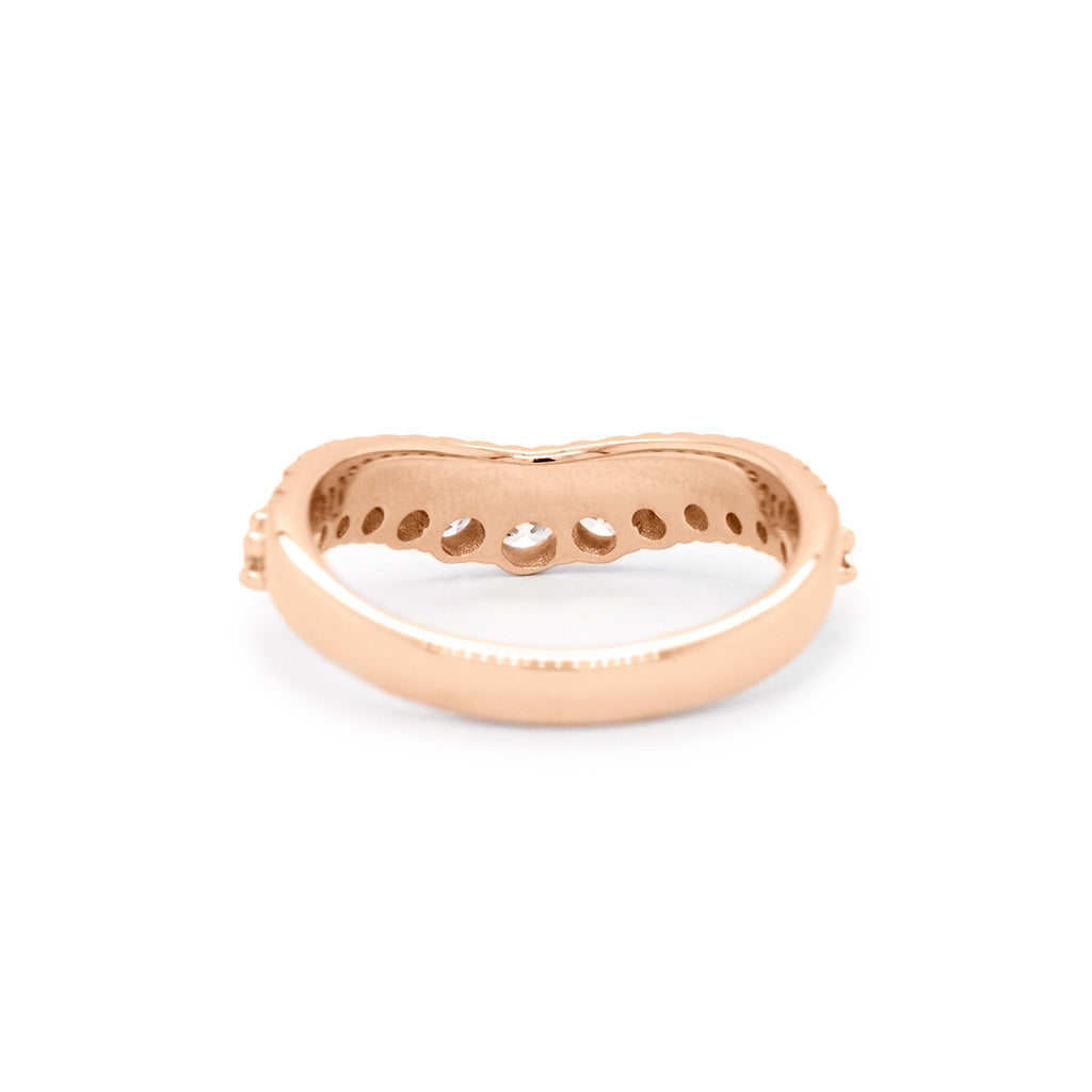 14K Gold 34 Diamonds Curved Band