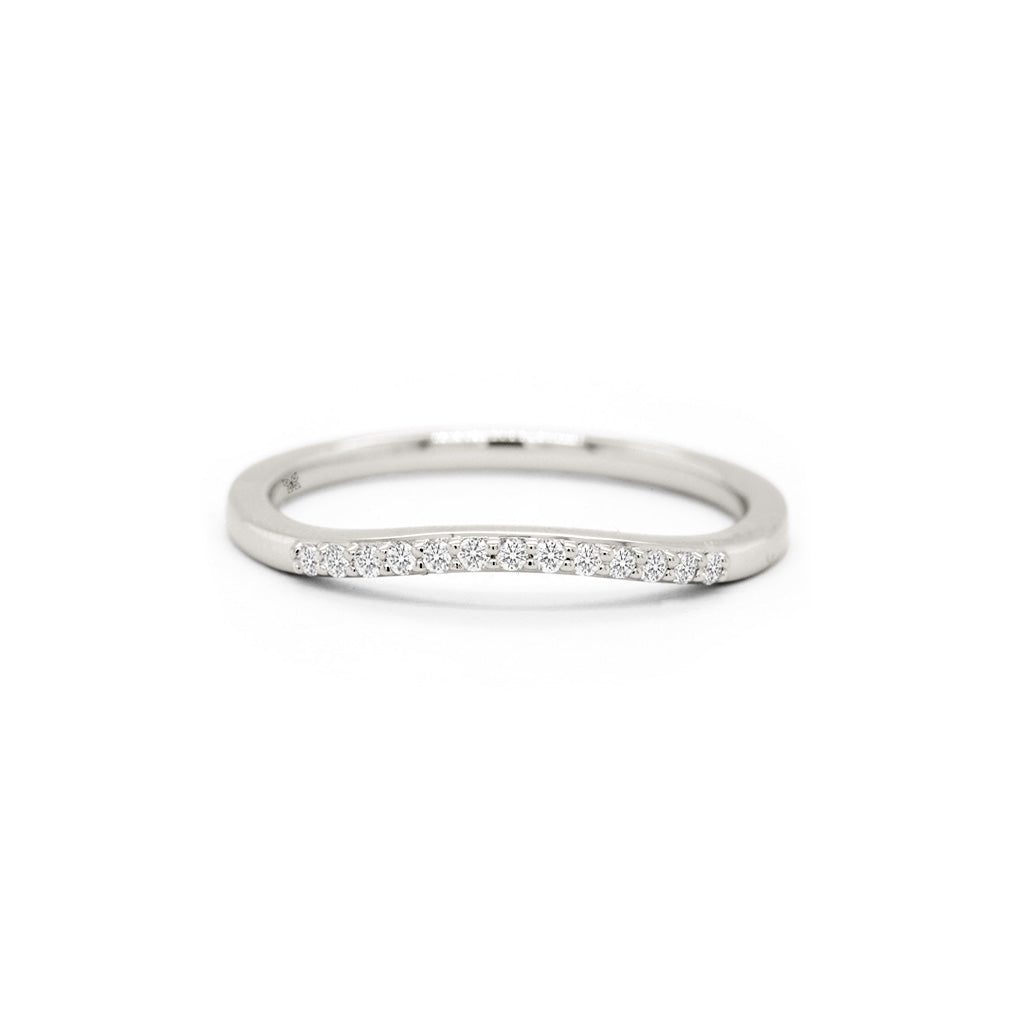 14K Gold 13 Diamonds Curved Band