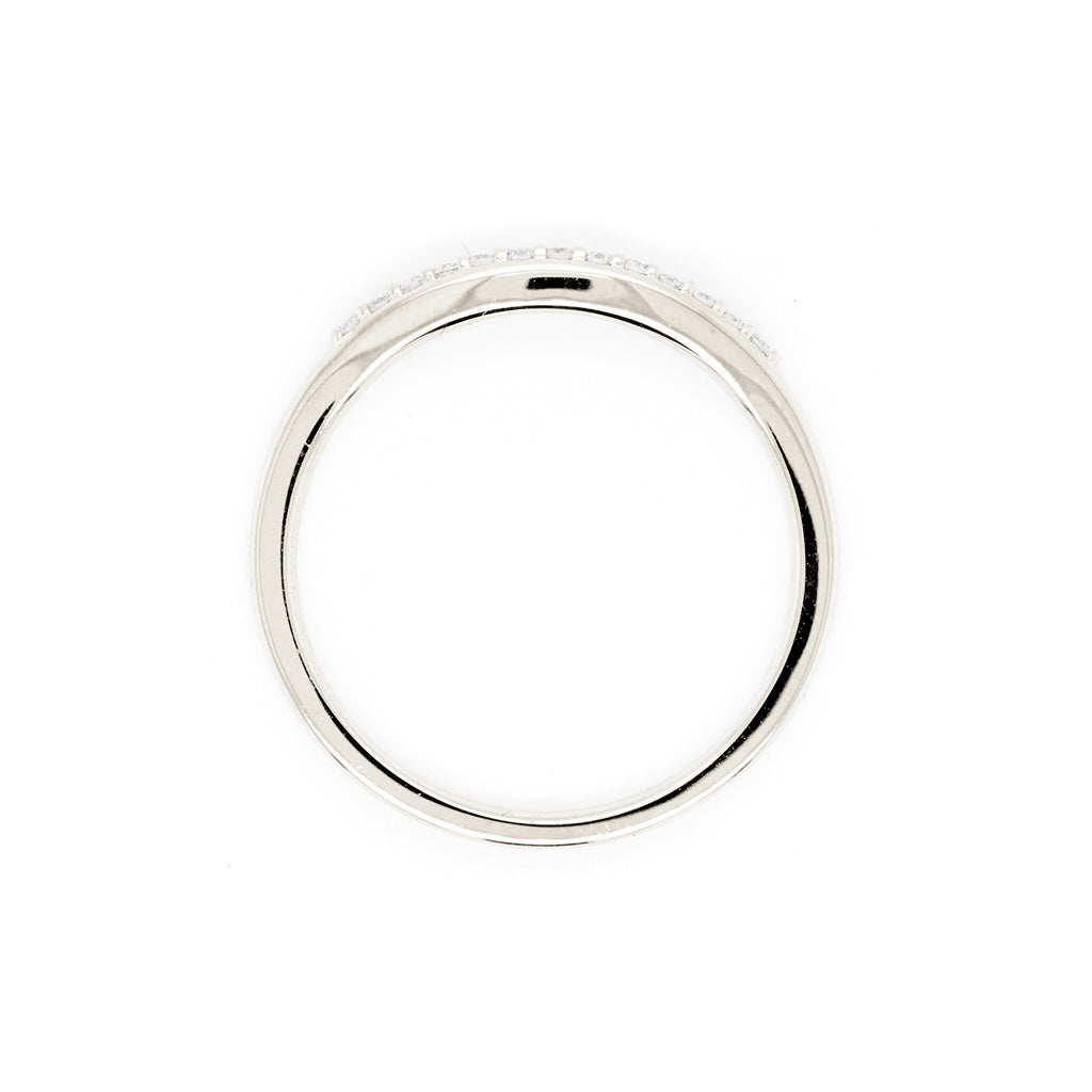 14K Gold 13 Diamonds Curved Band