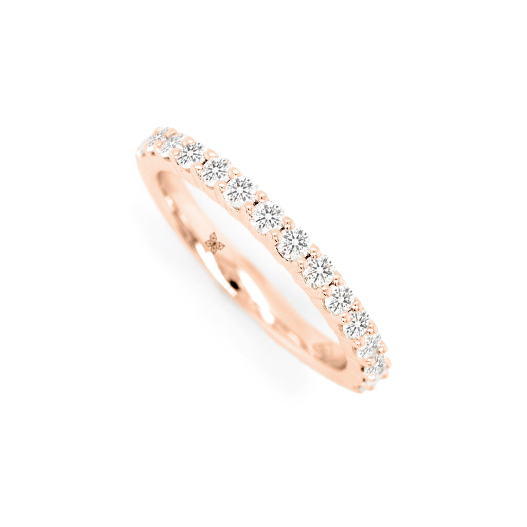 Luxurious 18K Gold Half Eternity Anniversary Band with 15 Exquisite Diamonds