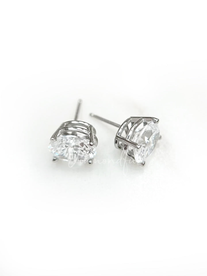 Elegant 14K Solid Gold Posts for Lab Grown Diamond Studs