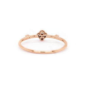 Elegant 6-Diamond Stackable Band in Luxurious 14K Gold