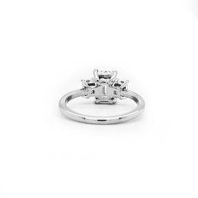 Vivienne Engagement Ring Oval