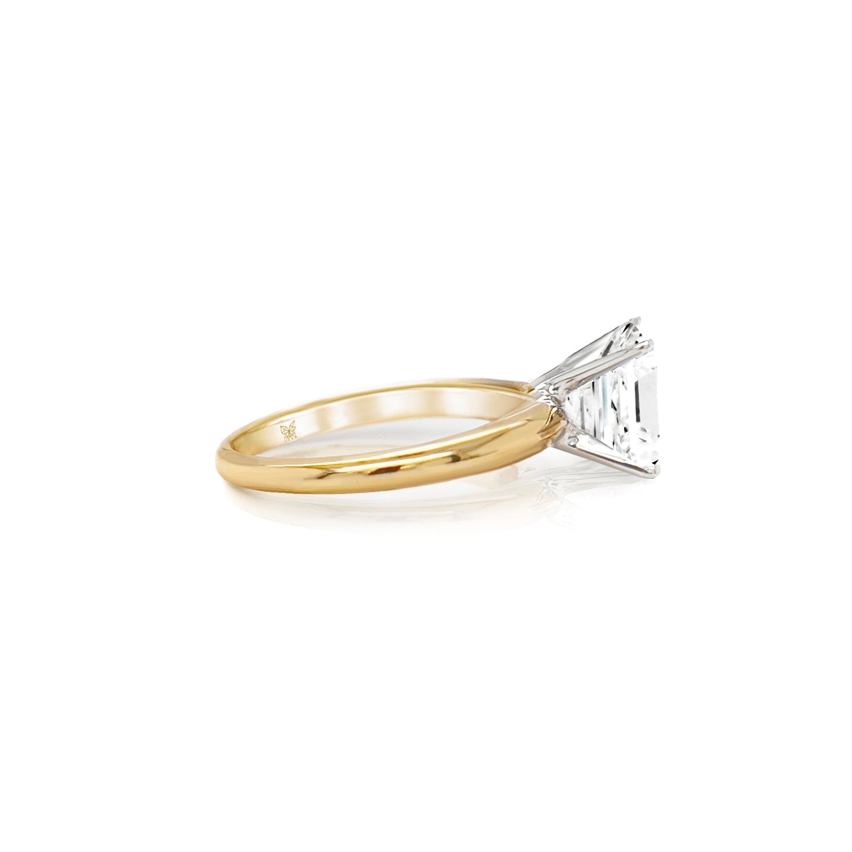 Astonishing Arabella Engagement Ring