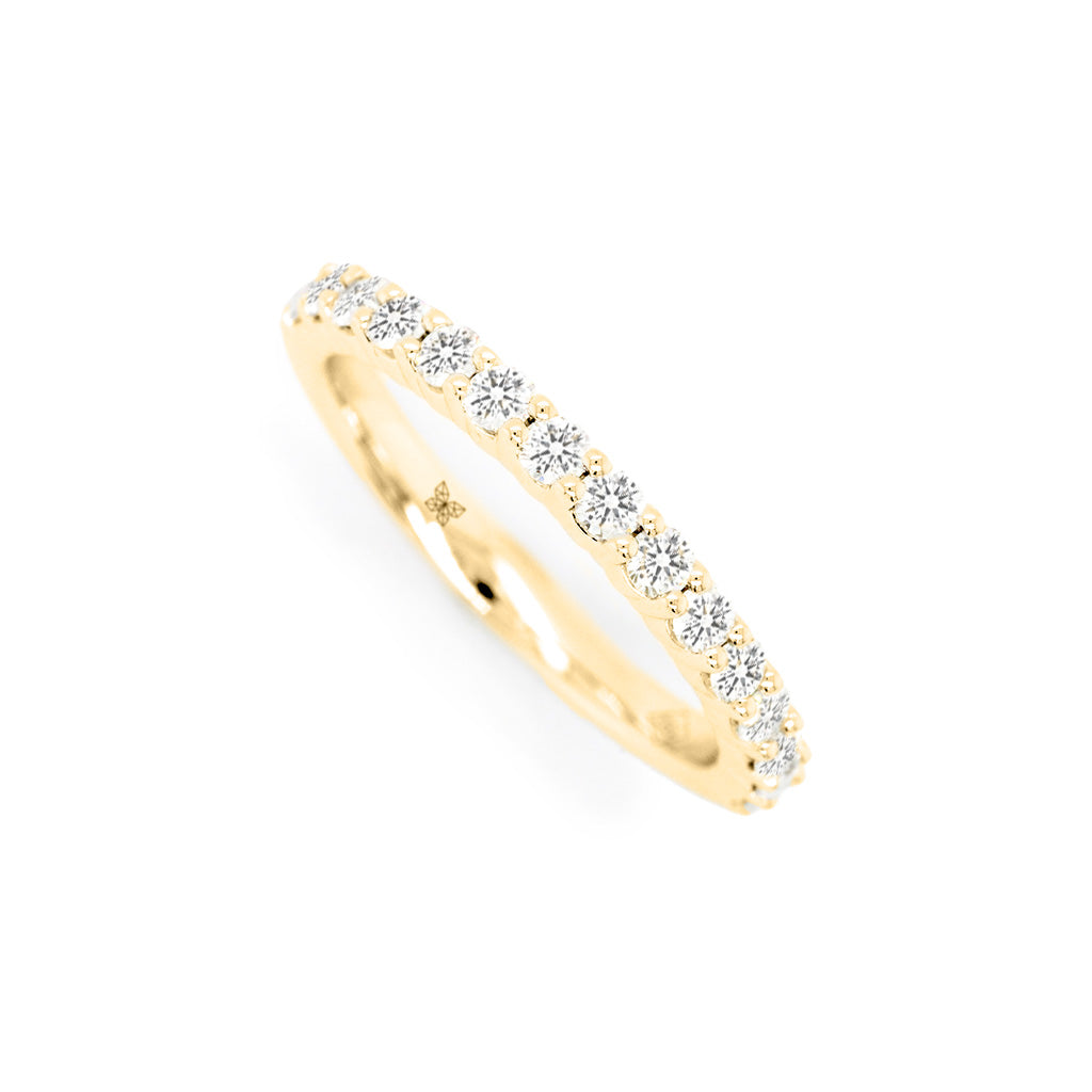 Luxurious 18K Gold Half Eternity Anniversary Band with 15 Exquisite Diamonds