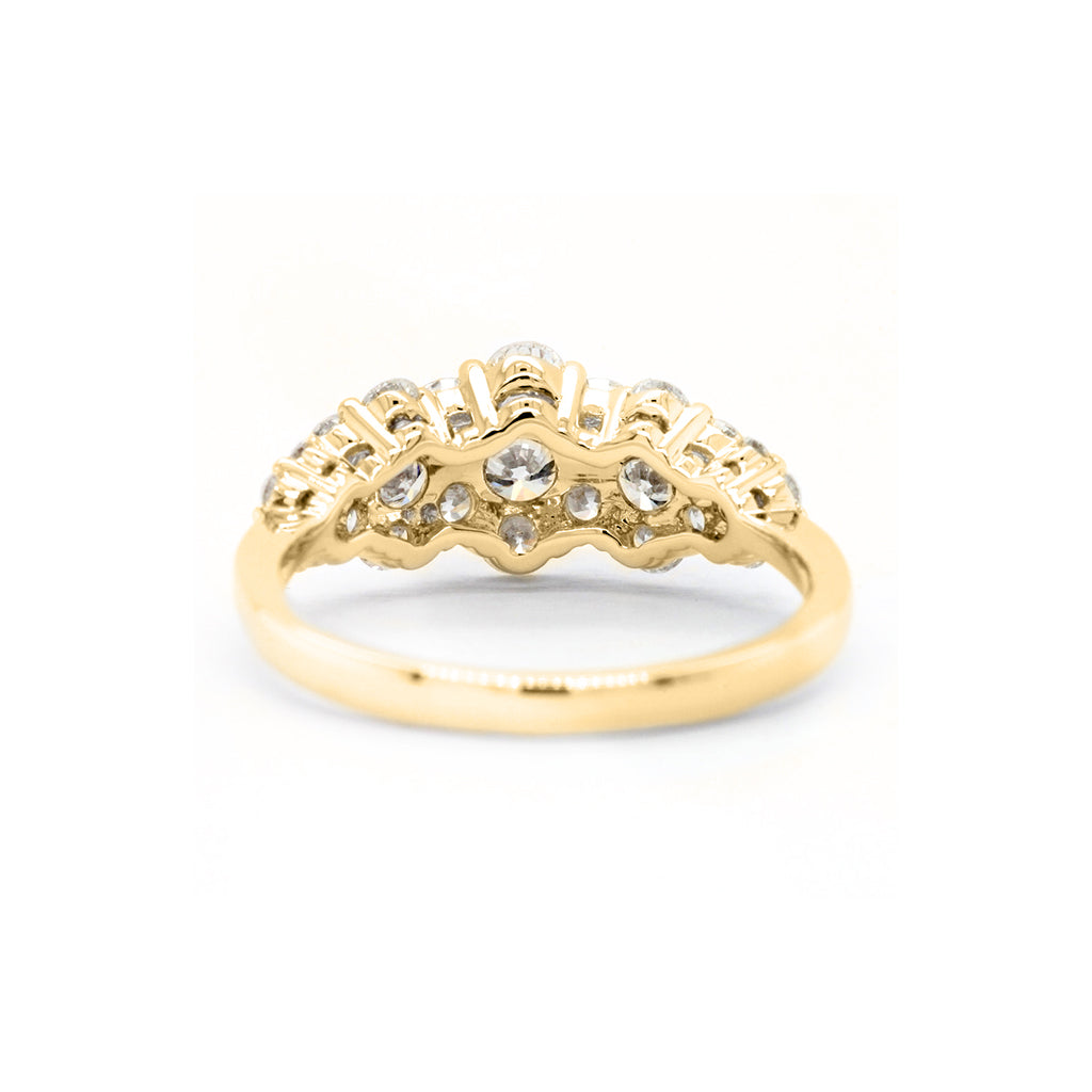 Luxurious 14K/18K Gold Stackable Anniversary Band