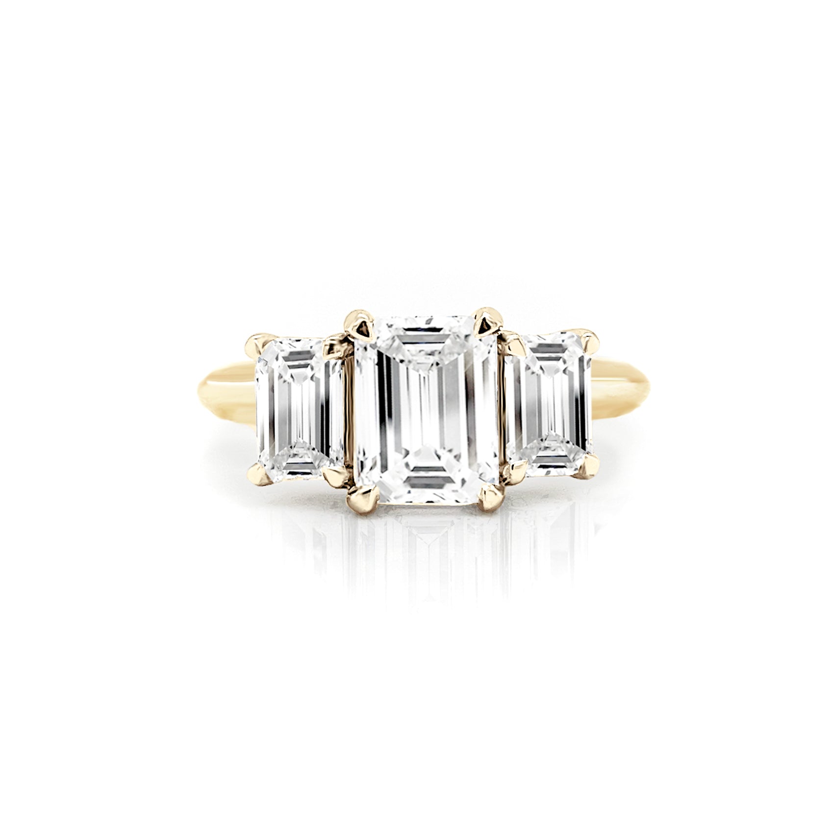 Charlotte 三石钻石订婚戒指