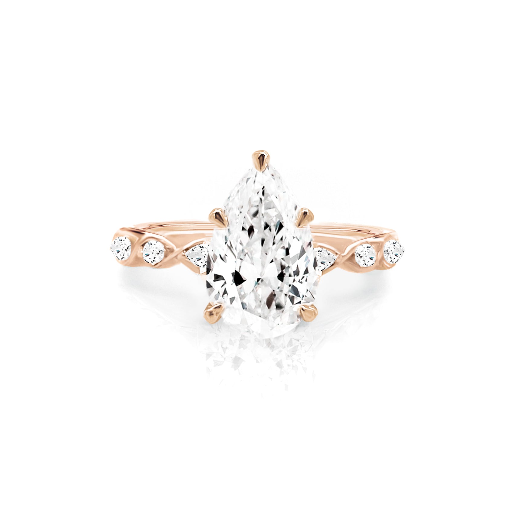 诺拉钻石订婚戒指